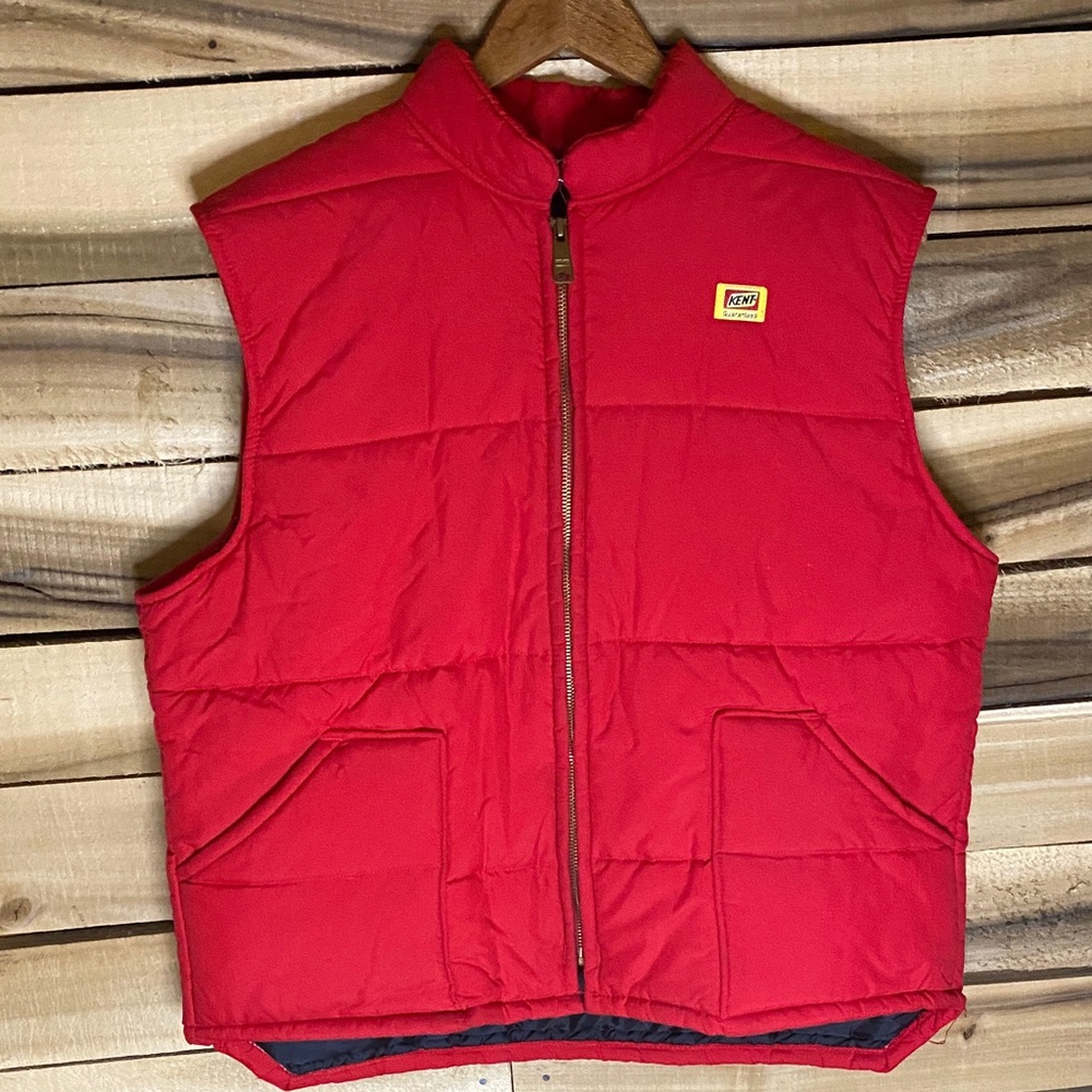 Vintage Swingster Kent Feeds Red Puffer Vest yellow Logo large made in USA